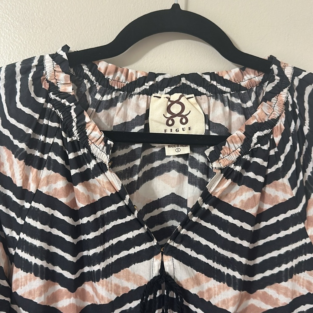 Figue Bella Short Dress Chevron Black,White,Tan Smocked Cuffs Small Boho Boho - Picture 7 of 13
